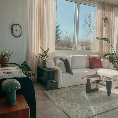 Botel The Creative Boat