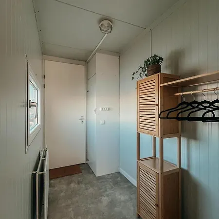 Botel The Creative Boat *