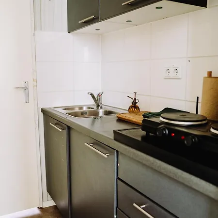 Ботель The Creative Boat