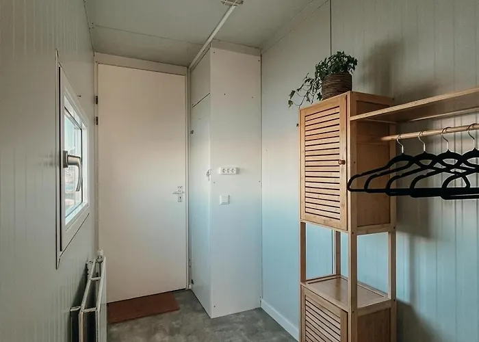 Ботель The Creative Boat *